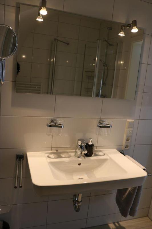 Apartmán Dina Am Siel Greetsiel Exteriér fotografie